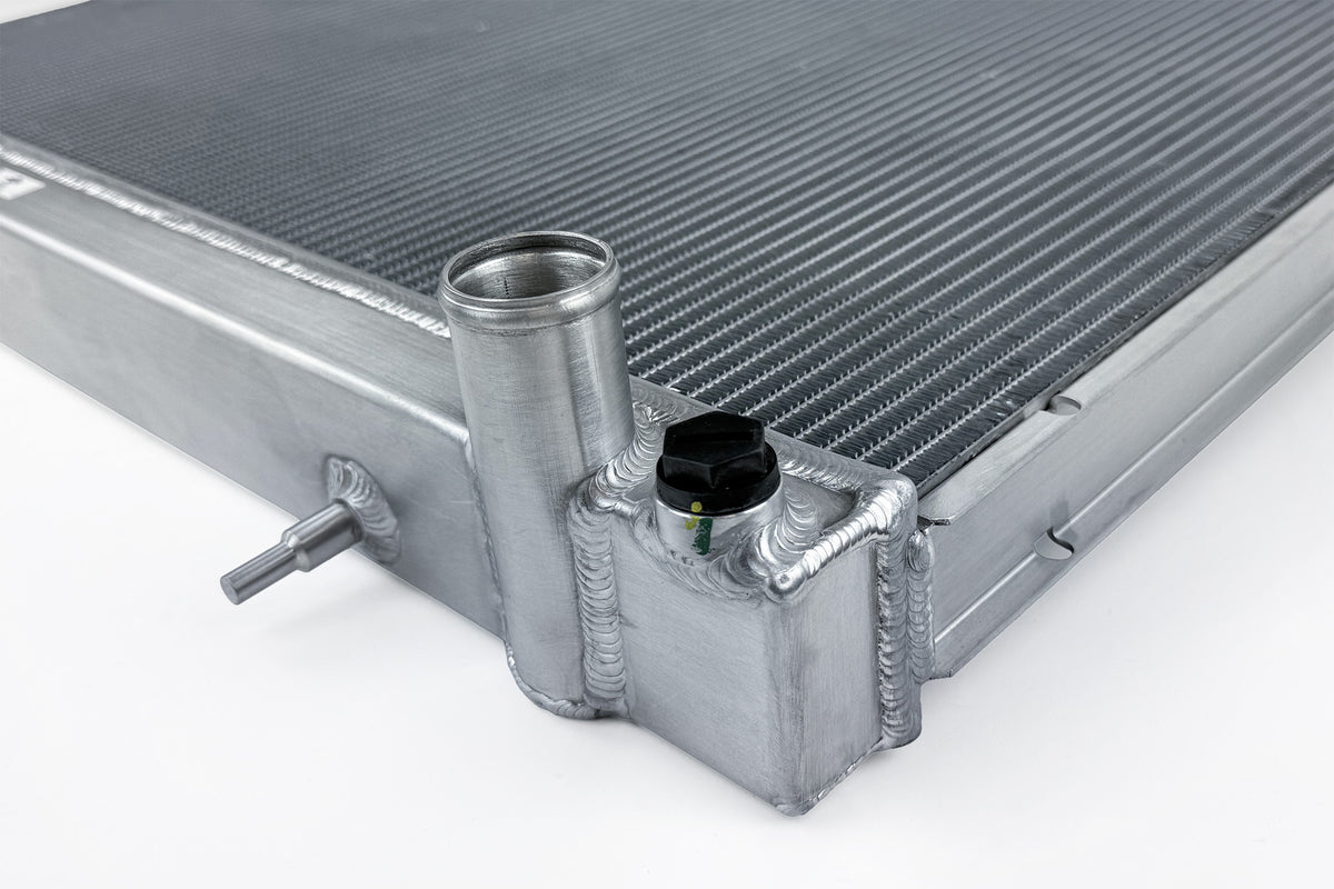 CSF All-Aluminium Radiator for Nissan Skyline R34 GT-R - image 4