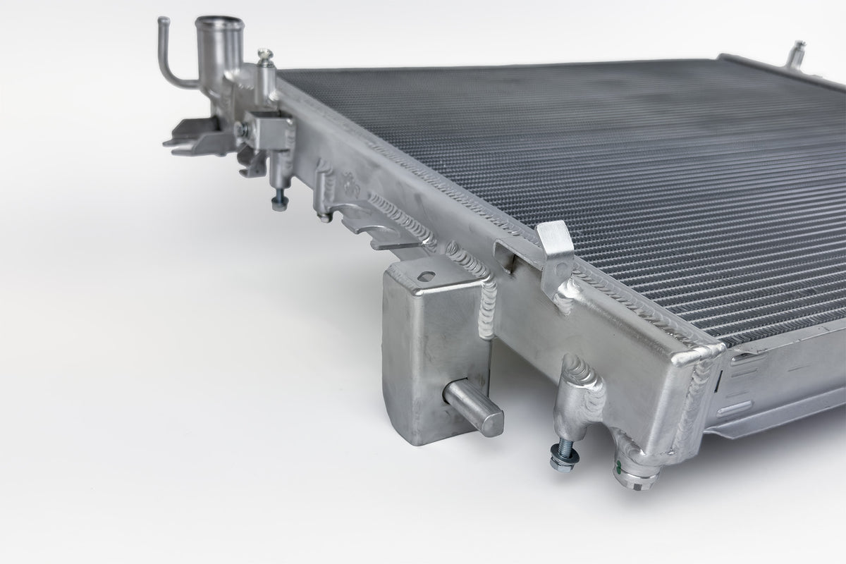 CSF All-Aluminium Radiator for Jeep Wrangler JL 2.0 Turbo & 4xe - image 6