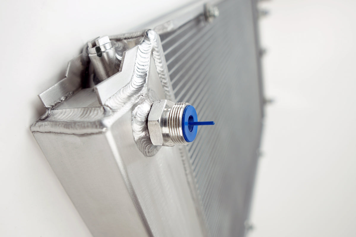 CSF All-Aluminium Radiator with Oil & Gearbox Coolers for Porsche 928 - image 5