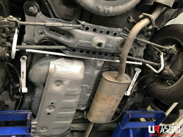 Ultra Racing Rear Sway Bar 19mm for Toyota Harrier XU30
