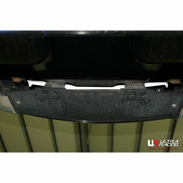 Ultra Racing Buick Lacrosse /Regal 08-17/ Chevrolet Alpheon /Impala 14-20 2WD UltraRacing 2P Rear Torsion Bar (1846) UR-RT2-1846