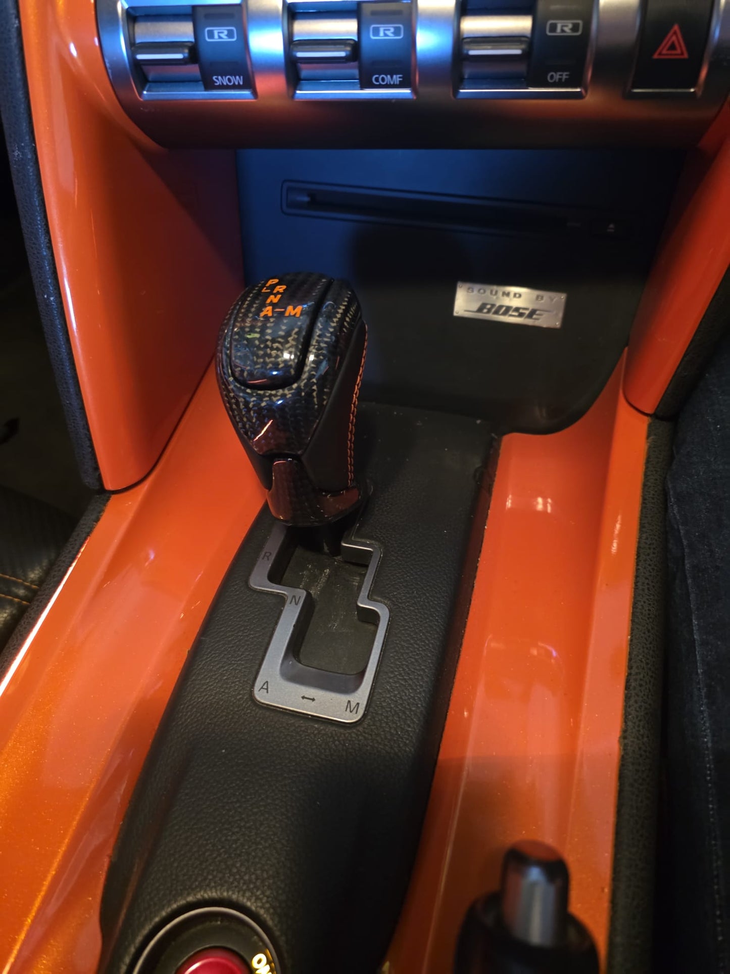 FD Racing Carbon Fibre Gear Knob – Nissan R35 GTR (Custom Colour)