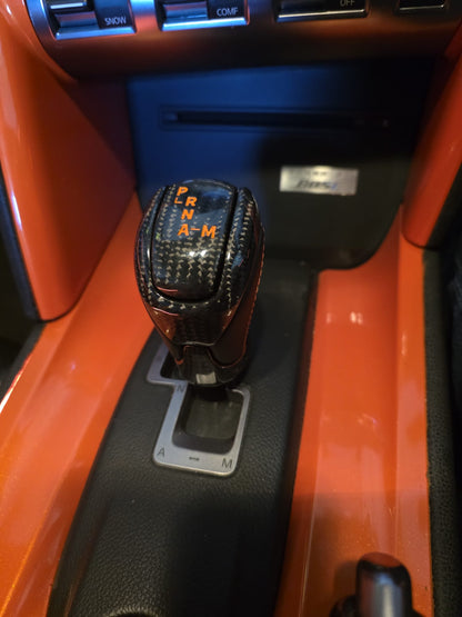 FD Racing Carbon Fibre Gear Knob – Nissan R35 GTR (Custom Colour)