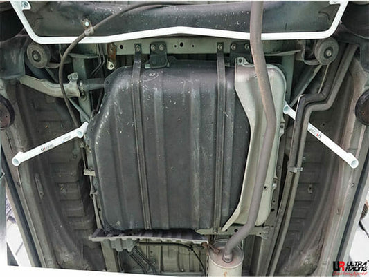 Ultra Racing 4-Point Rear Lower Bar for Toyota Alphard AH10