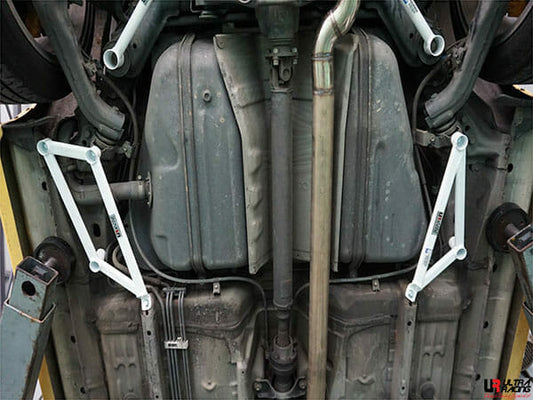 Ultra Racing 7-Point Rear Lower Bar for Toyota Caldina T240 GT4