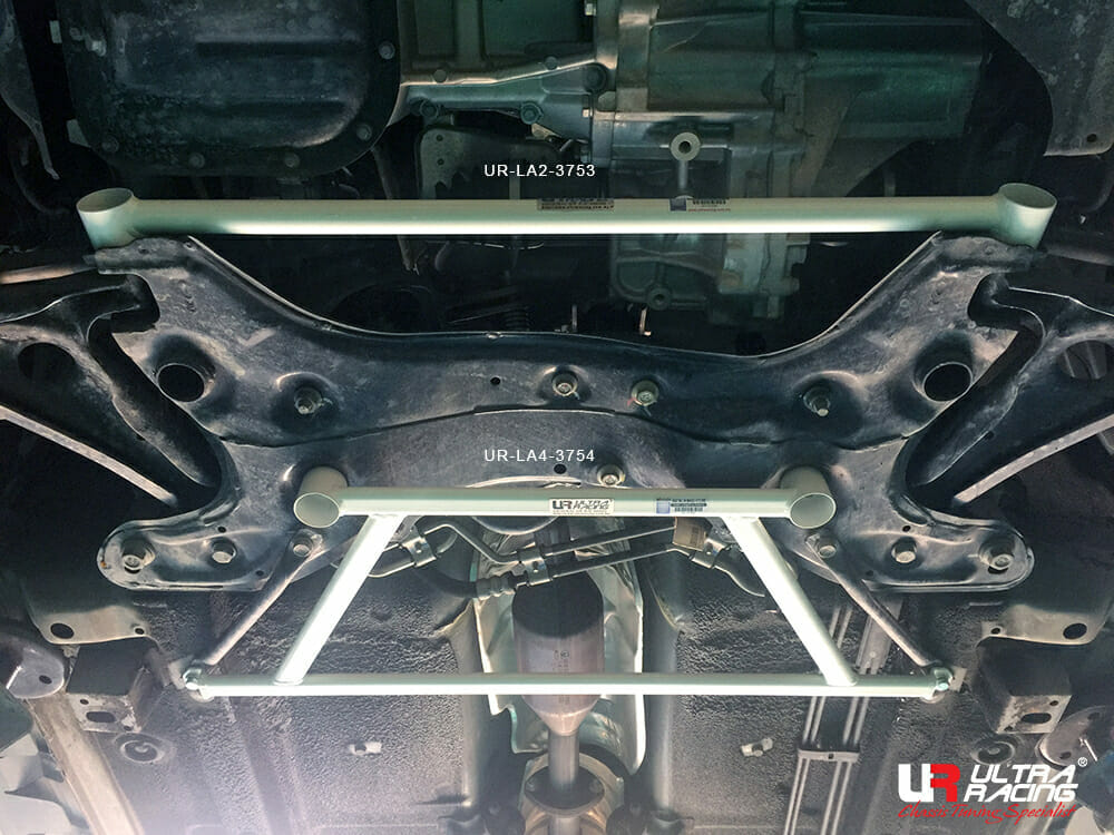 Ultra Racing 2-Point Front Lower Tiebar for Great Wall Haval M4 12-14