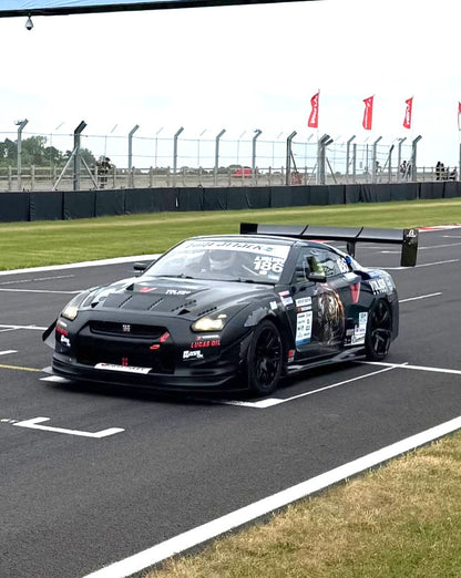 APR GT-2000 78in Dual Element Carbon Fibre Wing (Special Order)