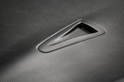 OEM-STYLE DRY CARBON BONNET FOR 2009-2016 NISSAN GT-R*