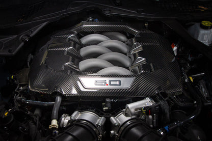 APR Carbon Fibre Engine Cover for Ford Mustang S650 5.0 V8 2024+ - image 3