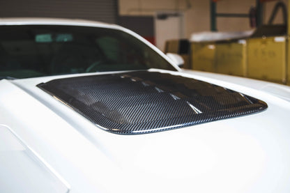 APR Carbon Fibre Bonnet Vent for Ford Mustang S550 2015-2017 - image 5