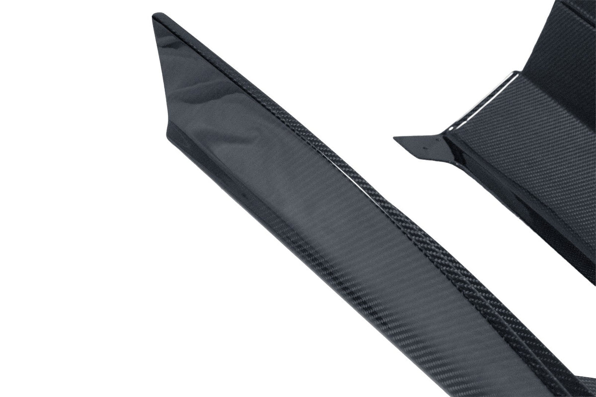 APR Carbon Fibre Side Rocker Extensions for Chevrolet Corvette C8 Z06, E-Ray, ZR1 & Grand Sport - image 4