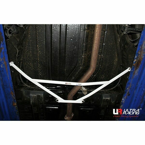 Ultra Racing Kia Opirus 3.5 V6 2WD 03-11 UltraRacing 4-Point Rear Lower Bar (2220) URKR-RL4-2220