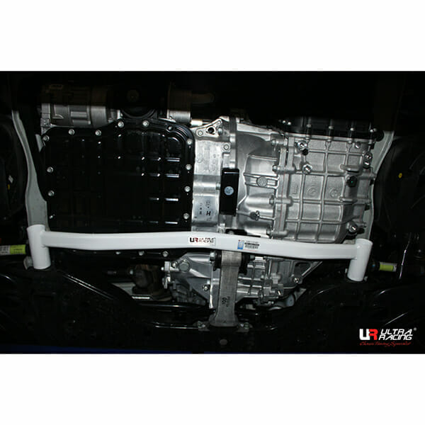 Ultra Racing 2-Point Front Lower Tiebar for Hyundai Tucson TL 1.7D