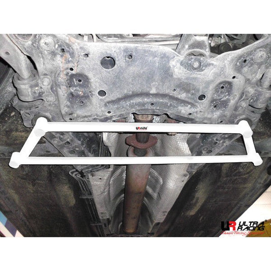 Ultra Racing Front Lower Brace for Focus Mk2 | 4-Point LA4