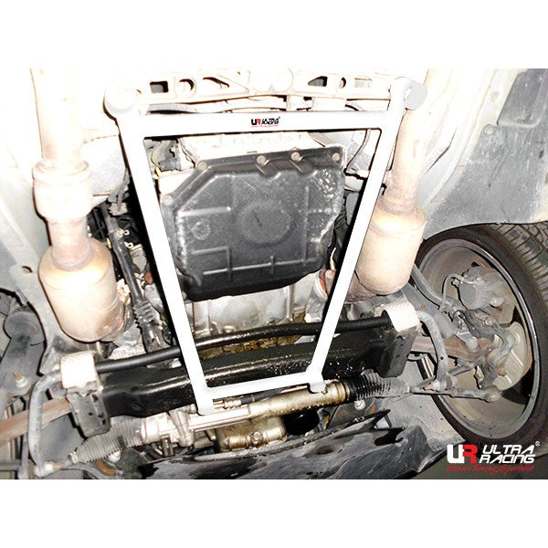 Ultra Racing Chrysler 300C Front Lower Brace URUS-LA4-2341