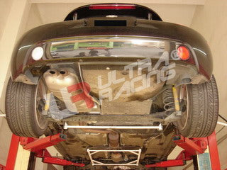 Ultra Racing Volkswagen Beetle (9C) Front Lower Brace URLA4-324