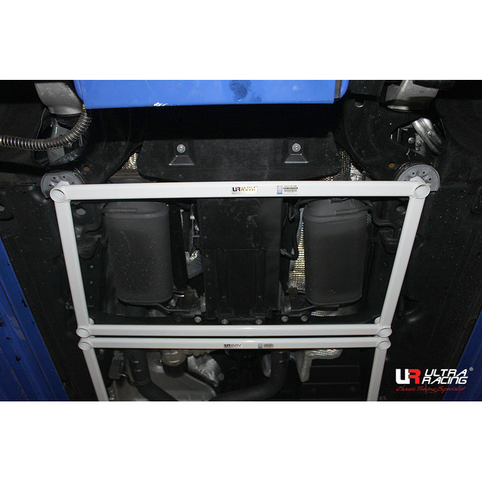 Ultra Racing Audi Q7 Front Lower Brace URKR-LA4-3306