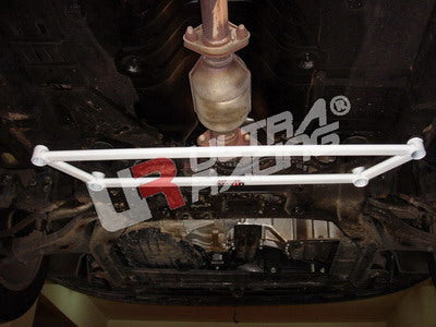Ultra Racing Front Lower Brace for Hyundai i30 FD LA4-346