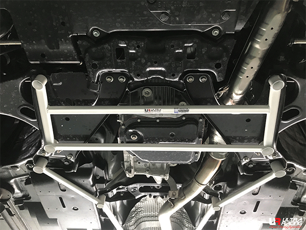 Ultra Racing 4-Point Front Lower Brace Subaru Forester SK 2019+