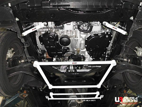 Ultra Racing 4-Point Front Upper Strut Bar for Nissan Qashqai & Renaul