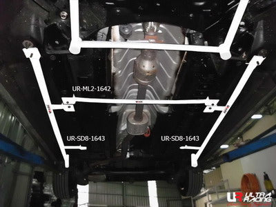 Ultra Racing Hyundai i30 (GD) Mid Lower Brace URML2-1642