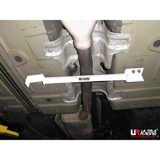 Ultra Racing Chrysler 300C Mid Lower Brace