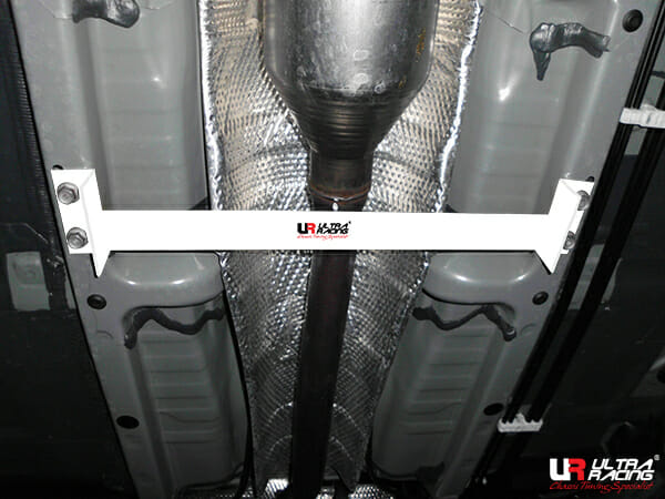 Ultra Racing Scion TC (AT20) 2.5 11-14/Scion TC FL 2.5 14-16/Scion XB 1.5 08-15 2WD UltraRacing 2-Point Mid Lower Brace (2354) URUS-ML2-2354