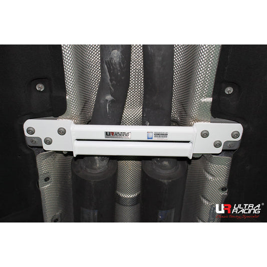 Ultra Racing Mercedes S-Class W222 Mid Lower Brace 2-Point