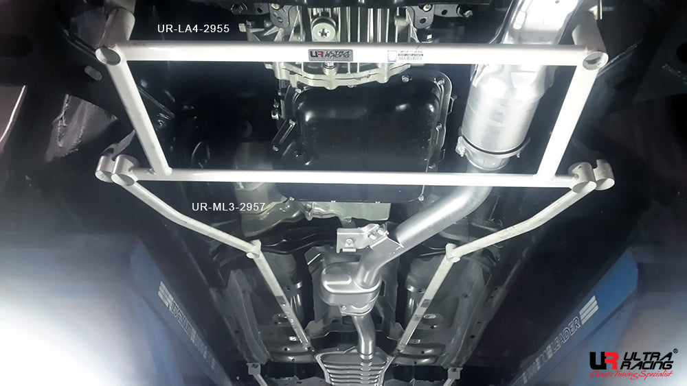 Ultra Racing Subaru Impreza GJ Mid Lower Brace URTW-MS6-2957P