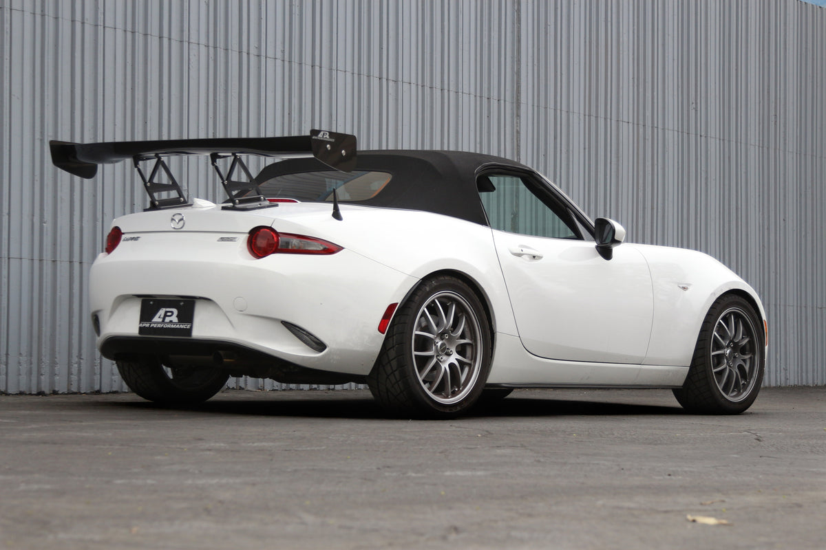 APR GTC-200 Adjustable Carbon Fibre Wing for Mazda MX-5 ND 2016+ - image 7