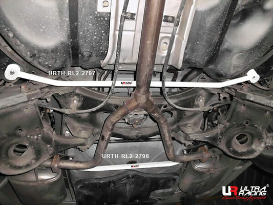 Ultra Racing 2-Point Rear Lower Bar Nissan Altima/Teana L33