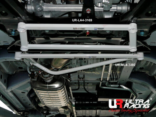 Ultra Racing 4-Point Front Lower Brace for Nissan Serena C26/C27 10+ 2