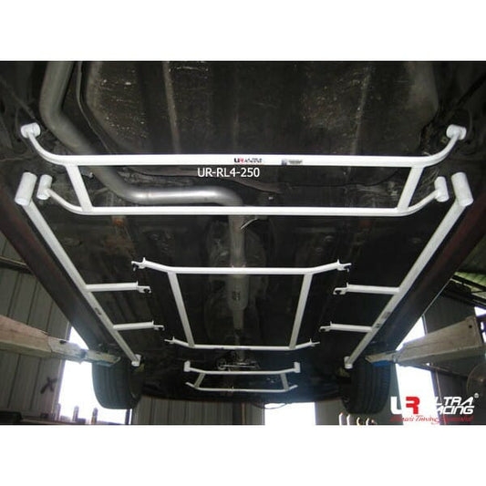 Ultra Racing 4-Point Rear Lower Bar for Hyundai Santa Fe/Maxcruz