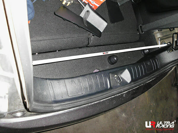Ultra Racing 2-Point Rear Strut Bar for Toyota iQ AJ10 (2009–2015)