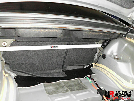 Ultra Racing 2-Point Rear Upper Strutbar for Dodge Charger/Challenger