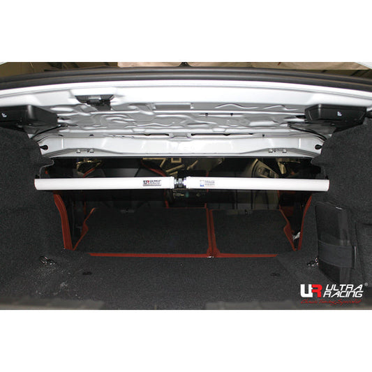 Ultra Racing Rear Strut Brace 2-Point BMW 4 Series F82