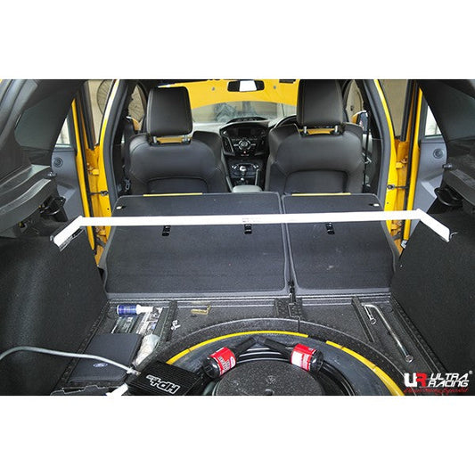 Ultra Racing Rear Strut Brace for Ford Focus Mk3 | RE2-3111