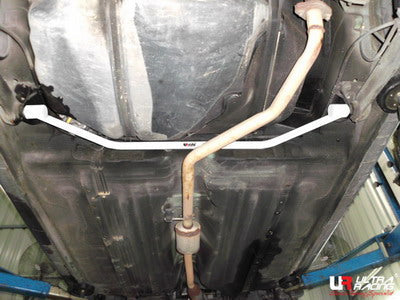 Ultra Racing Rear Lower Brace for Kia Rio DC | 2-Point Mount