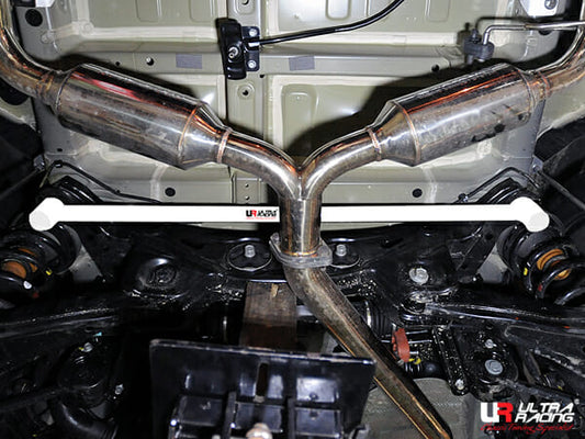 Ultra Racing 2-Point Rear Lower Bar for Sorento XM 2.0D 4WD 13-14