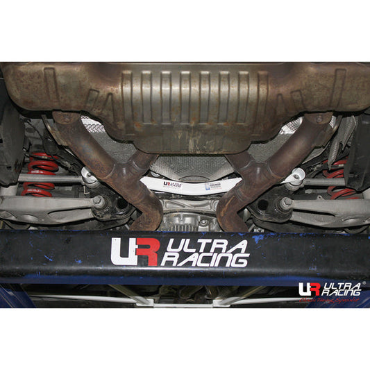 Ultra Racing Rear Lower Brace 2-Point BMW 4 Series F82