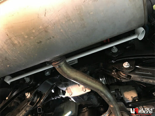 Ultra Racing 2-Point Rear Lower Bar for BMW F26 X4 M40i