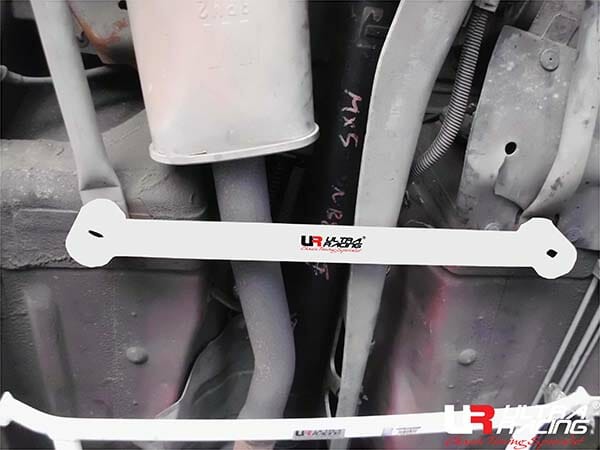 Ultra Racing Mazda MX-5 (NB) 1.8 2WD 98-05 UltraRacing 2-Point Rear Lower Bar (3708) URTW-RL2-3708