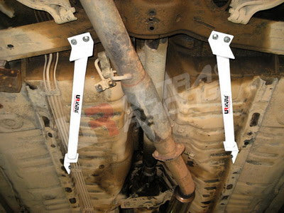 Ultra Racing Rear Lower Brace for Mazda RX7 FC – 4-Point