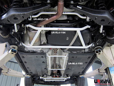 Ultra Racing Rear Lower Brace for Audi A3 Mk2 (8P)