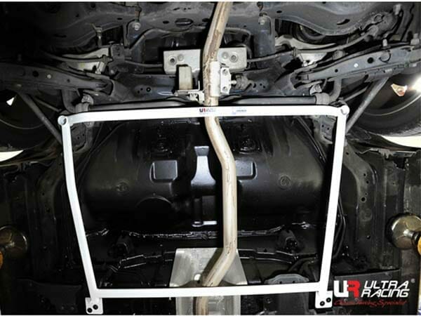 Ultra Racing Renault Samsung SM5 (L43) 1.6T/2.0/2.5 09+ UltraRacing 4-Point Rear Lower Bar (2247) URKR-RL4-2247