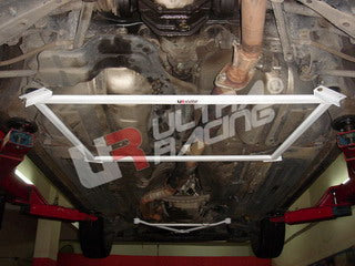 Ultra Racing Rear Lower Brace for Lexus IS200 RL4-315