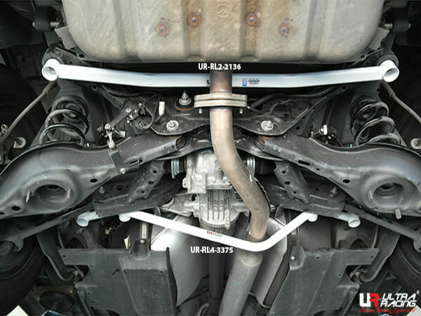 Ultra Racing Mazda CX-5 (KE) 2.0/2.2D/2.5 4WD 12-17 UltraRacing 4-Point Rear Lower Bar (3375) UR-RL4-3375