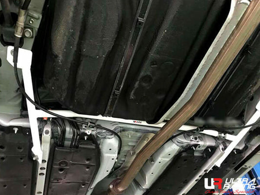Ultra Racing 4-Point Rear Lower Bar for Lexus ES 250 (XV60)