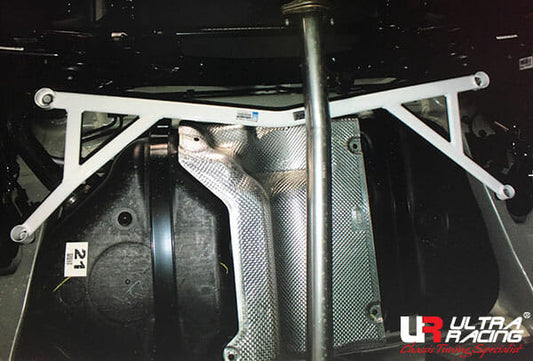 Ultra Racing 4-Point Rear Lower Bar for Tucson TL/Kia Sportage 2.0D