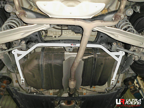 Ultra Racing Suzuki Kizashi 2.4 2WD 10-13 UltraRacing 4-Point Rear Lower Bar (3795) UR-RL4-3795